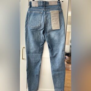 Everlane Curvy Way-High Skinny Jean